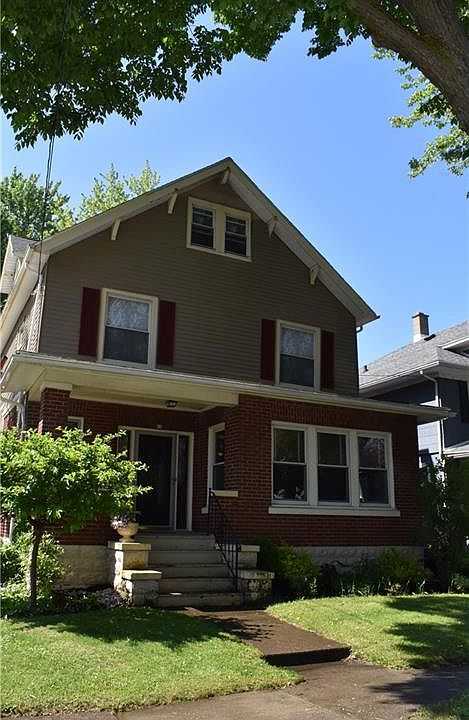 1st image of 81 Bloomfield Ave