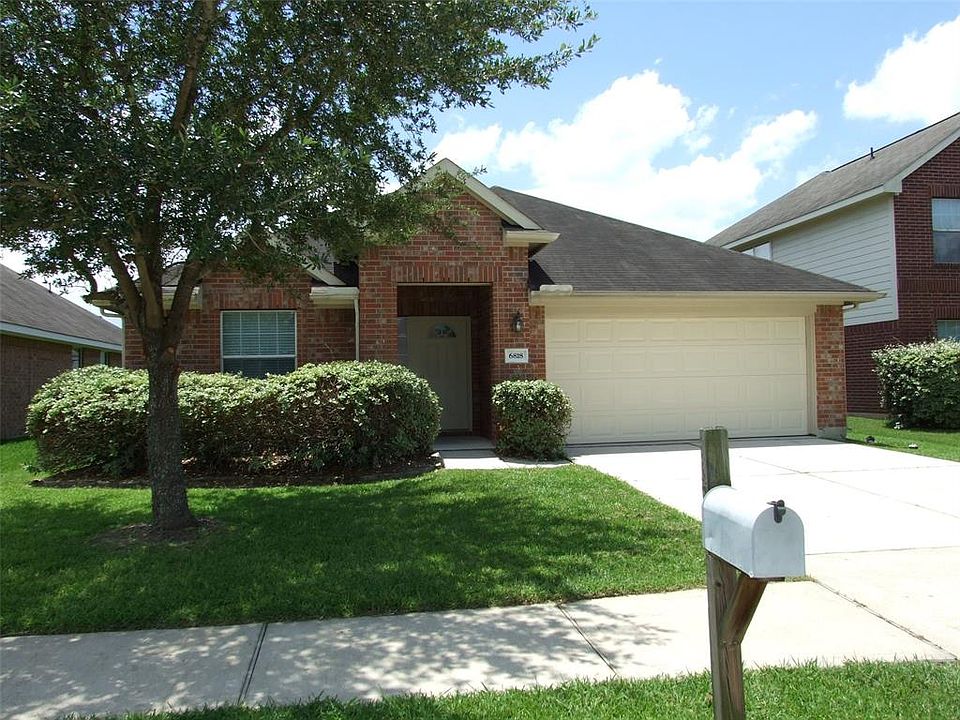 1st image of 6818 Rockwall Trail Dr
