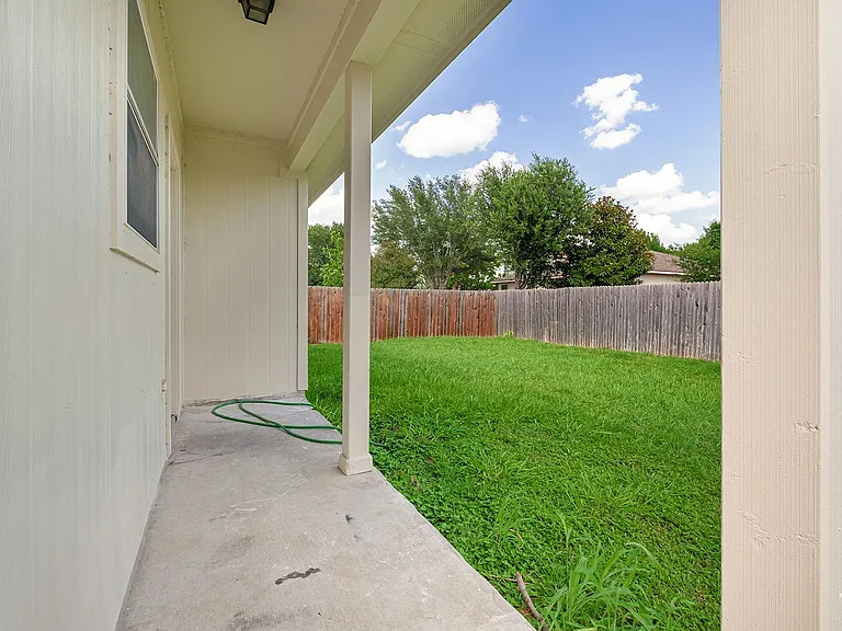 13205 Marie Ln — Photo 19