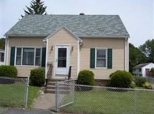 113 Houghton St, Worcester, MA 01604