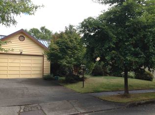 9820 44th Ave NE, Seattle, WA 98115