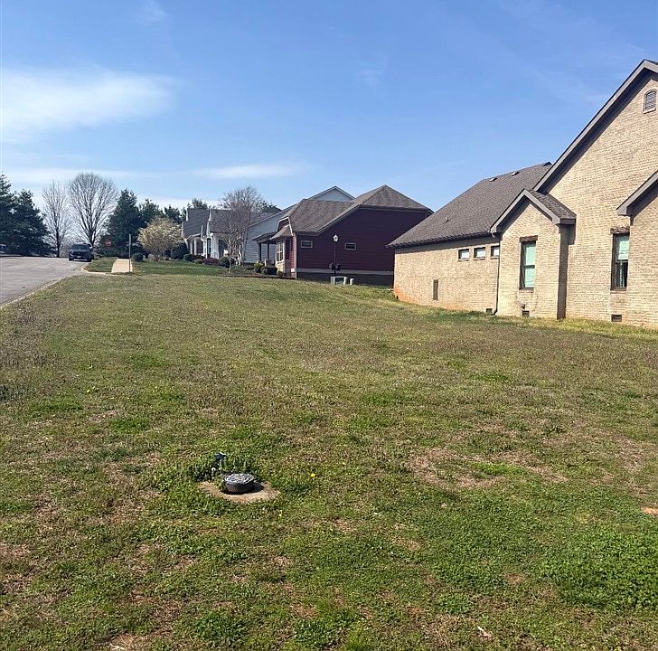 1st image of 335 Traditions Blvd