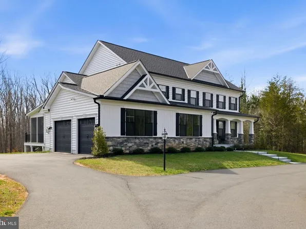 301 Kingdom Dr, Fredericksburg, VA 22406