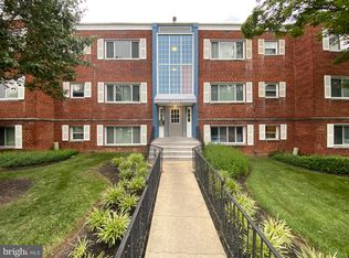 3833 Hamilton St #G-103, Hyattsville, MD 20781