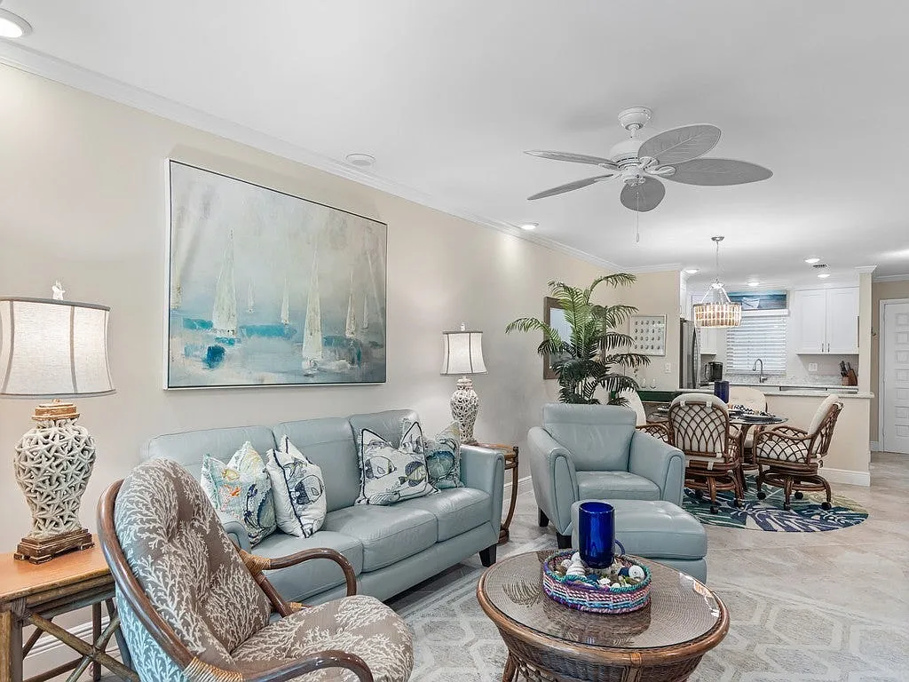 2 bed, 1120 sqft, $4,500 — Photo 1