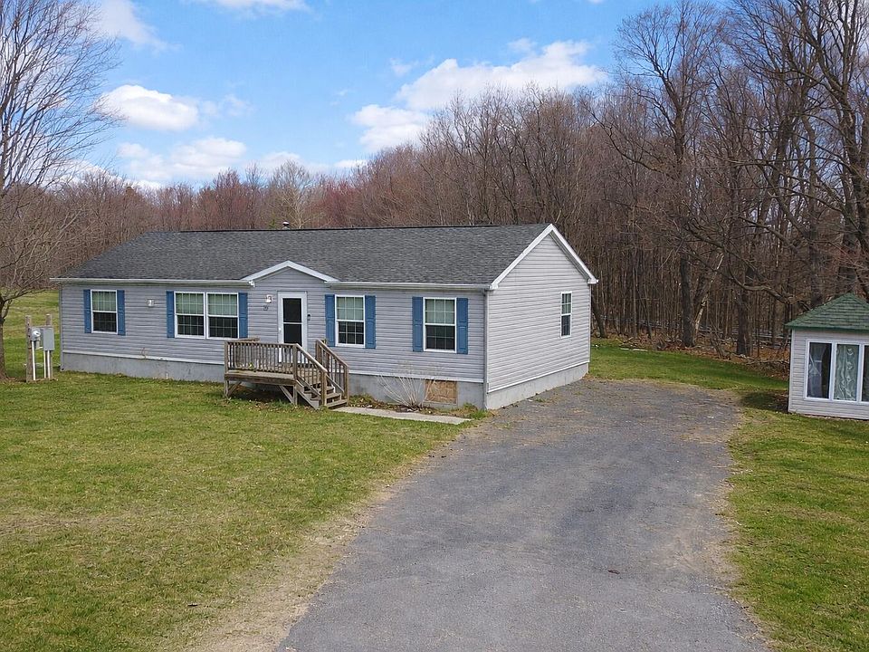 1st image of 16 Gonyea Rd