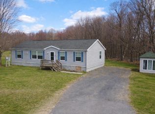 16 Gonyea Rd, Altona, NY 12910