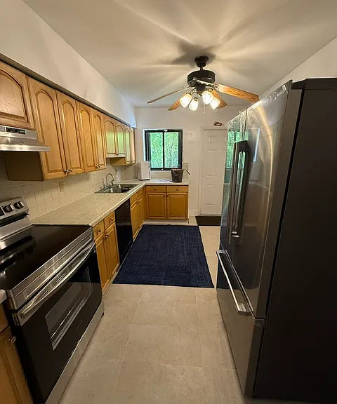 1545 Mantua Ave — Photo 17