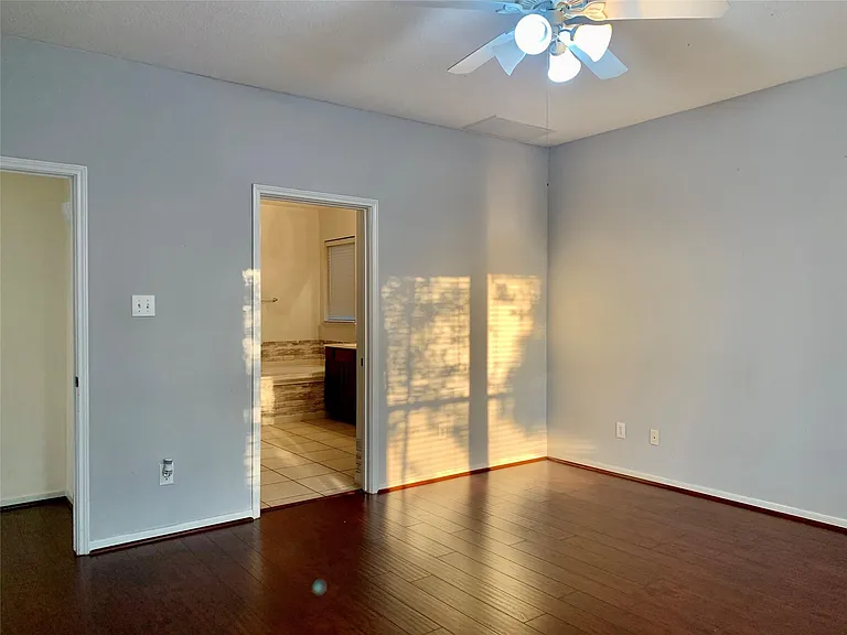 2708 Hewn Rock Way — Photo 11