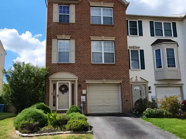 38 Carrick Ln, Bear, DE 19701