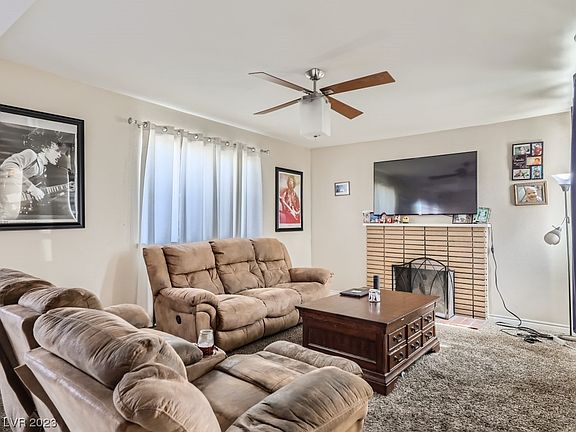3rd image of 6212 Lawton Ave