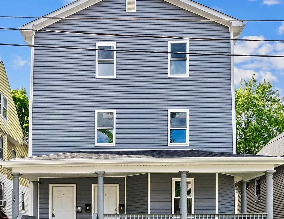 16 Arch St #1