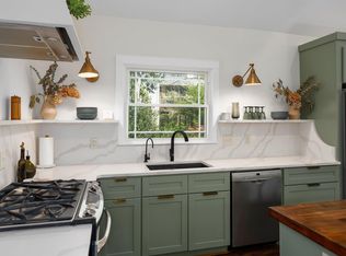 3021 Westmoreland Dr, Mountain Brook, AL 35223