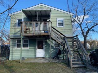 224 Old Quogue Rd, Riverhead, NY 11901