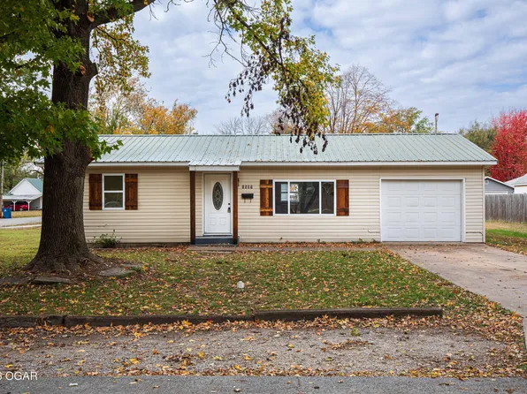 1507 Cherry St, Lamar, MO 64759