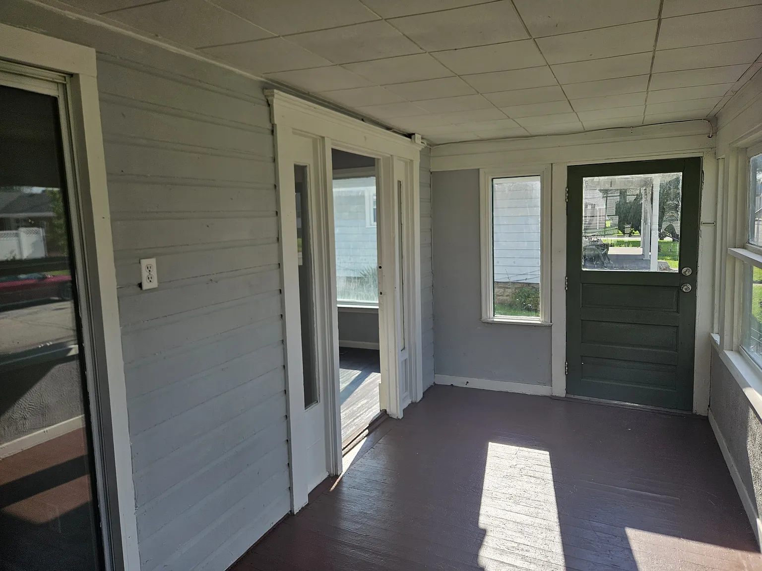 2 bed, 1056 sqft, $1,000 — Photo 3