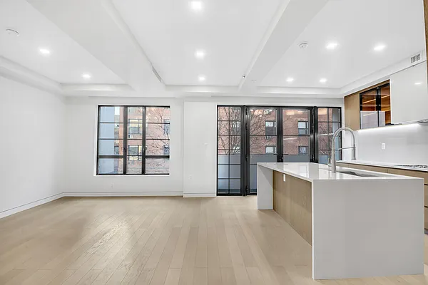 Rented by Compass | media 27