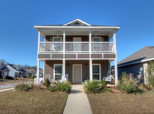 251 Galaxy St, Fairhope, AL 36532