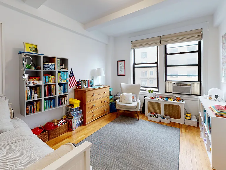 114 W 86th St #9A — Photo 7