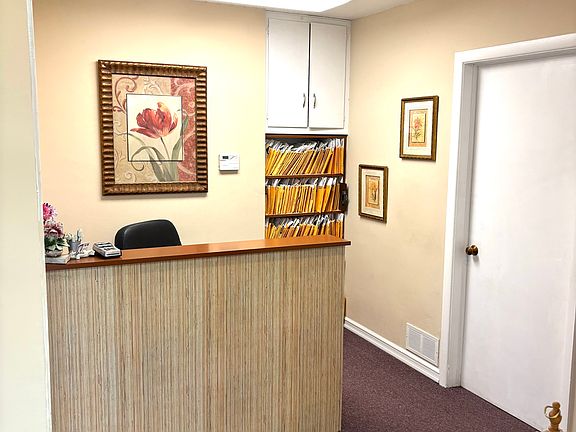 3rd image of 637 Bloomfield Ave Floor 1