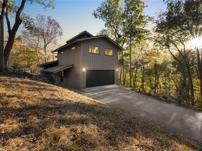 1025 E Company St, Fayetteville, AR, 72701