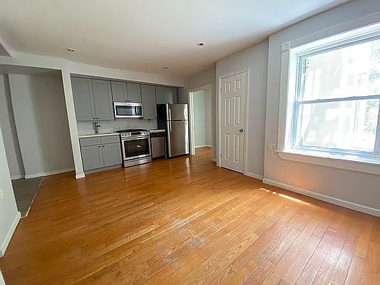1st image of 1176 Dean St APT 1