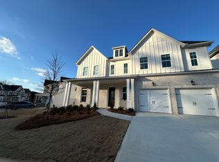 375 Tillman Pass, Woodstock, GA 30188