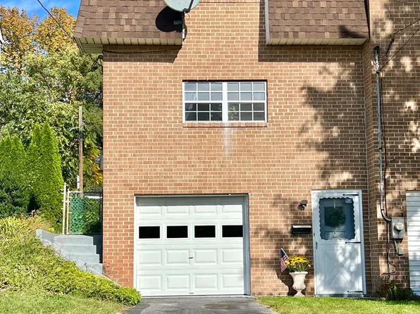 13 E Roberts St, Norristown, PA 19401