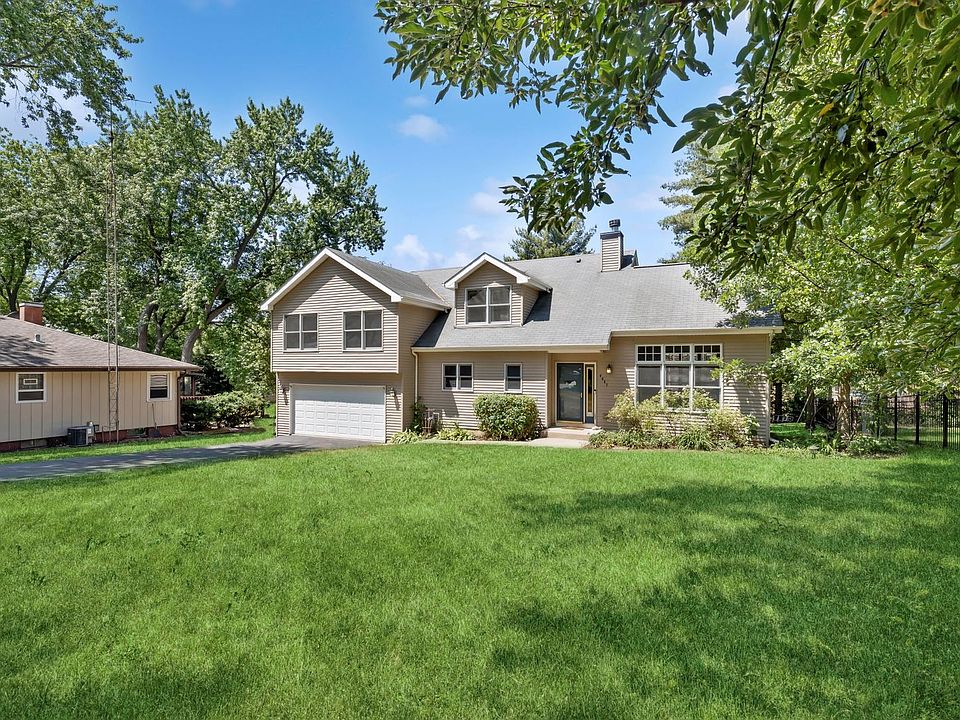 4407 Mapleleaf Dr, Mchenry, IL 60051 Zillow