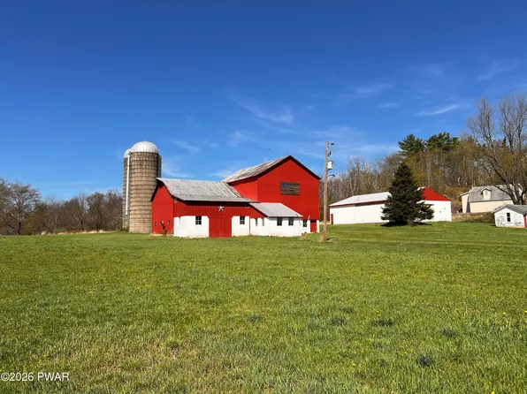 145 Butternut Flts, Beach Lake, PA 18405