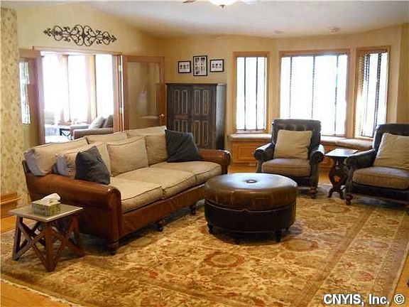 4th image of 7434 Waxwood Cir
