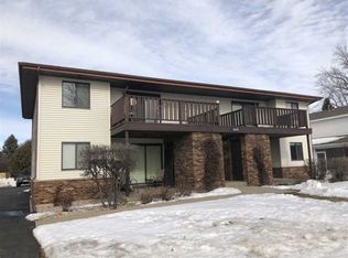 808 W 20th Ave, Oshkosh, WI 54902