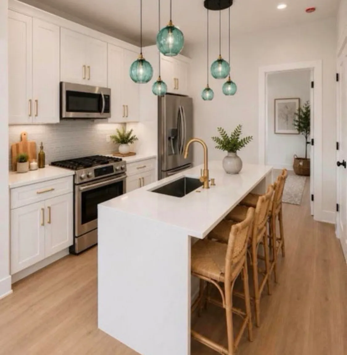 2 bed, 2.5 bath, 1150 sqft, $1,700 — Photo 4
