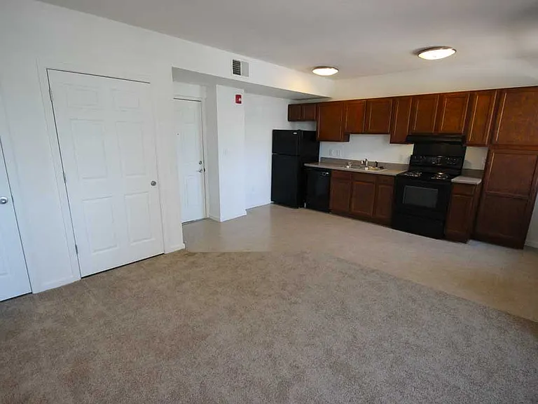 The Enclave at Meridian — Photo 6