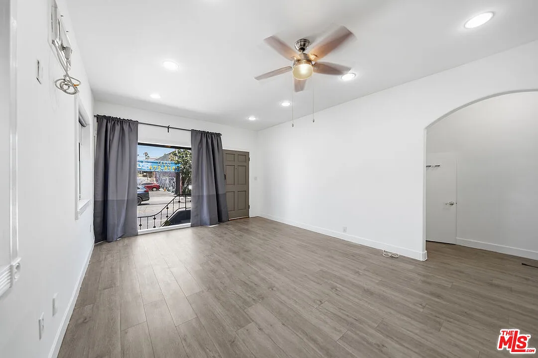 1 bed, 1.0 bath, 600 sqft, $2,200 — Photo 4
