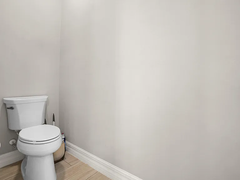 8324 Pedigree Cir — Photo 37