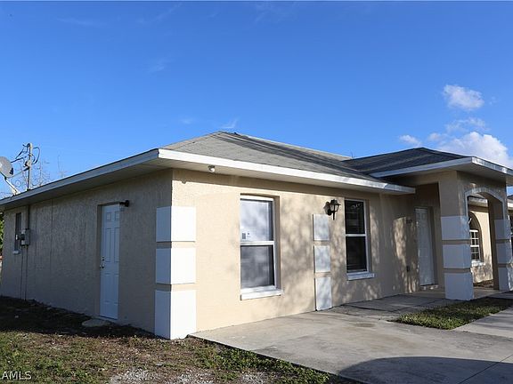 3rd image of 2321 Dupree St