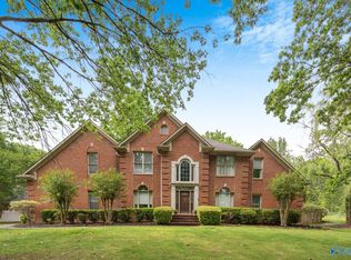 2707 High Bunker Ct SE, Owens Cross Roads, AL 35763