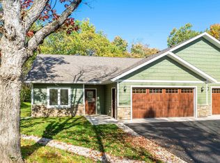 1804 Rice Lake Rd, Duluth, MN 55811