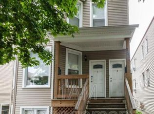 3242 N Ridgeway Ave, Chicago, IL 60618