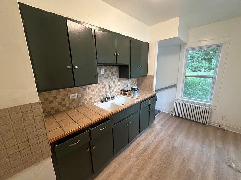 508 S Hazelwood Ave — Photo 2