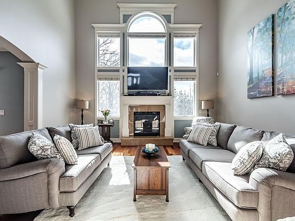 3rd image of 6923 Optimara Dr NW