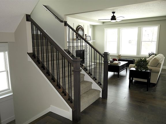 4th image of 7043 Saint Ann Dr