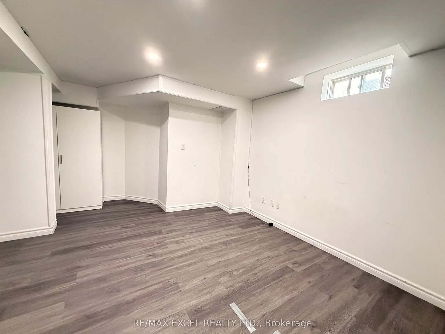 3 bed, $2,100 — Photo 4