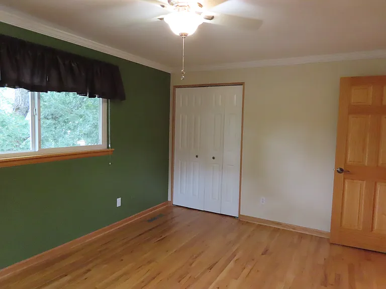 870 Waite Dr — Photo 16
