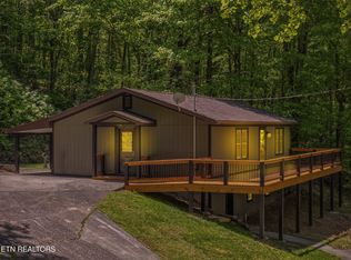 118 Clark Ln, Harriman, TN 37748