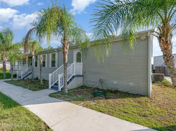 4199 Hidden Lakes Dr, Mims, FL 32754