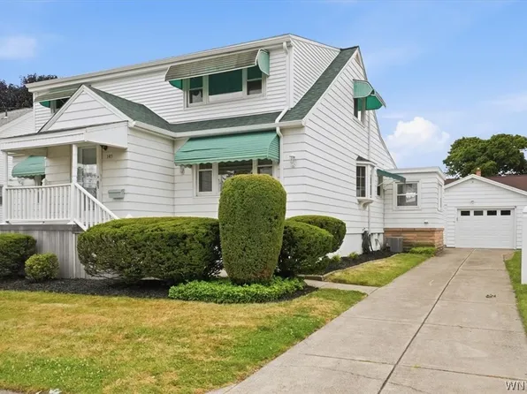 145 Holly St, Buffalo, NY 14206