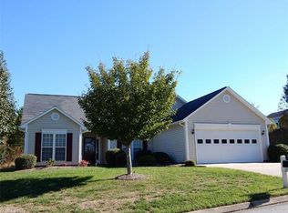 112 Forest Berry Rd, Fletcher, NC 28732