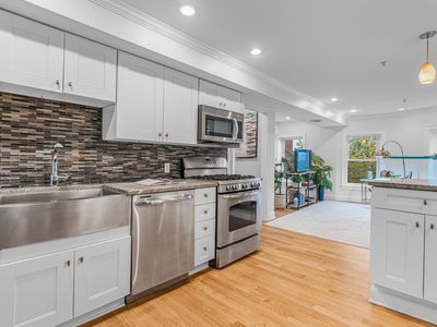 385 Meridian St #3, East Boston, MA, 02128